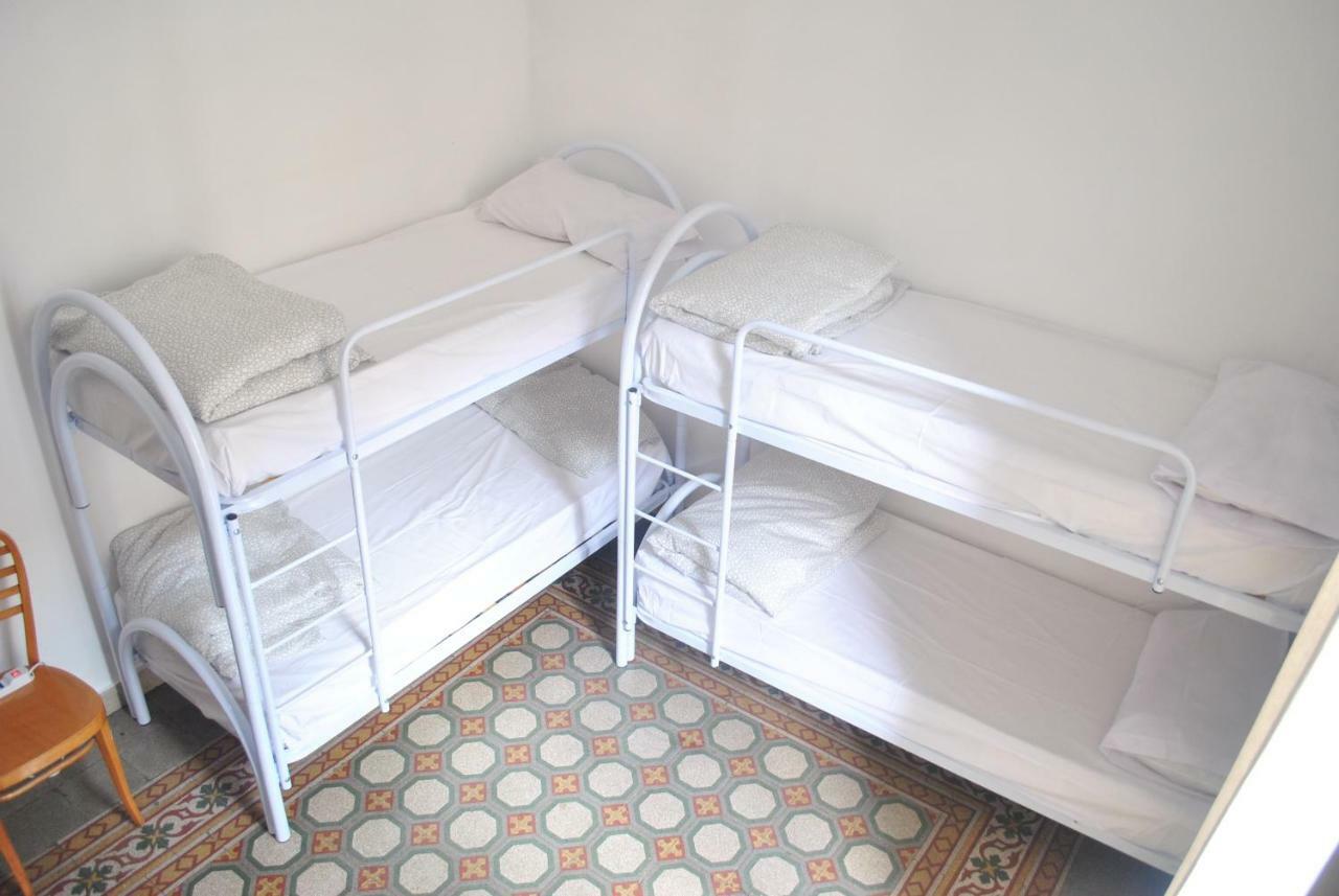 Sunrise Hostel & Rooms ปาแลร์โม ภายนอก รูปภาพ